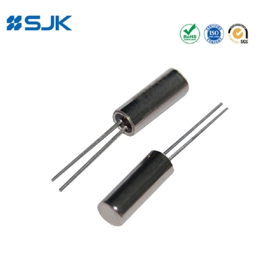 kopen 3 x 8 mm door het gat kristalresonator met 32.768KHz 12.5pF ± 20ppm -20~+70°C online vervaardiging